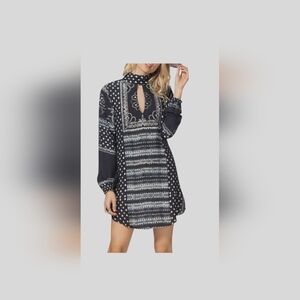 Rip Curl Black and White Long Sleeve Keyhole Mini Dress